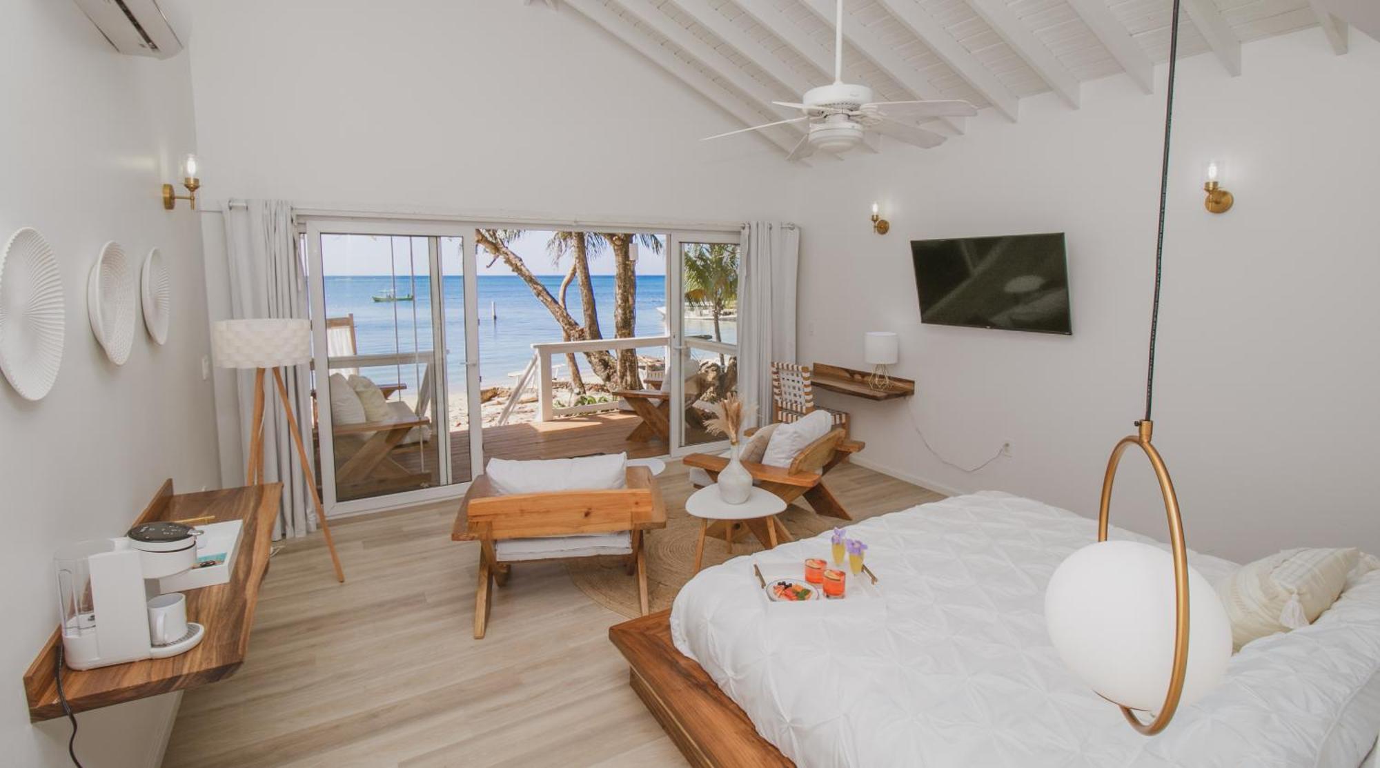 Luna Beach Luxury Boutique Beach Front Resort Jobs Bight Kültér fotó