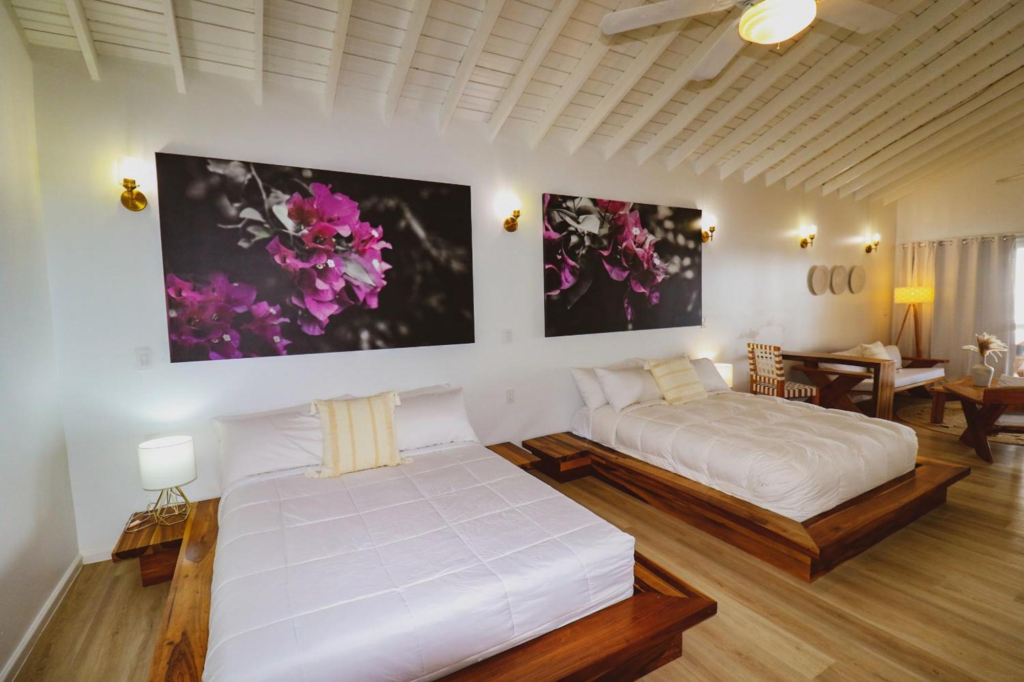 Luna Beach Luxury Boutique Beach Front Resort Jobs Bight Kültér fotó