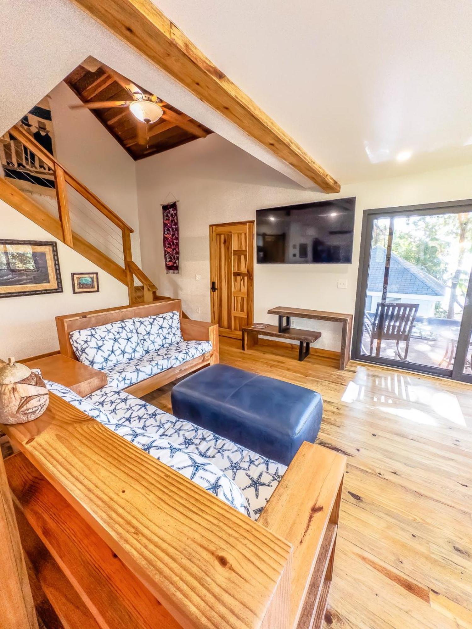 Luna Beach Luxury Boutique Beach Front Resort Jobs Bight Kültér fotó
